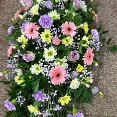 4&#39; Casket Spray in lilacs and lemons