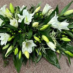 4&#39; Casket Spray all with white lilies