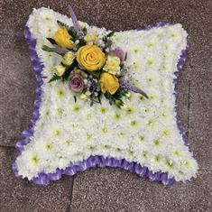 MEDIUM PASTEL CUSHION