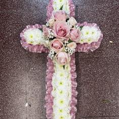 2FT PINK AND WHITE CROSS